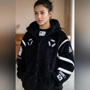 Stylish Black Bomber Jacket with Graphic Accents L